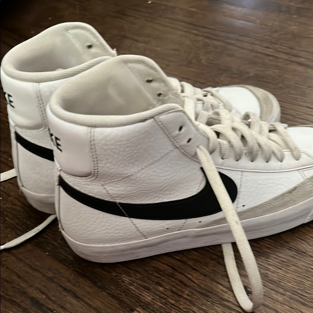 Nike White and Black Blazers